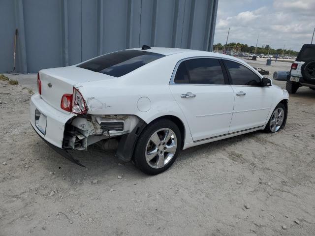 Photo 2 VIN: 1G1ZD5E09CF313804 - CHEVROLET MALIBU 2LT 