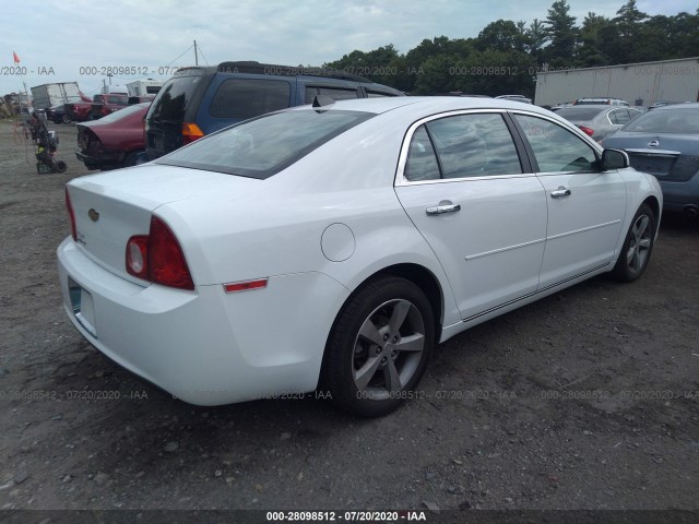 Photo 3 VIN: 1G1ZD5E09CF359469 - CHEVROLET MALIBU 