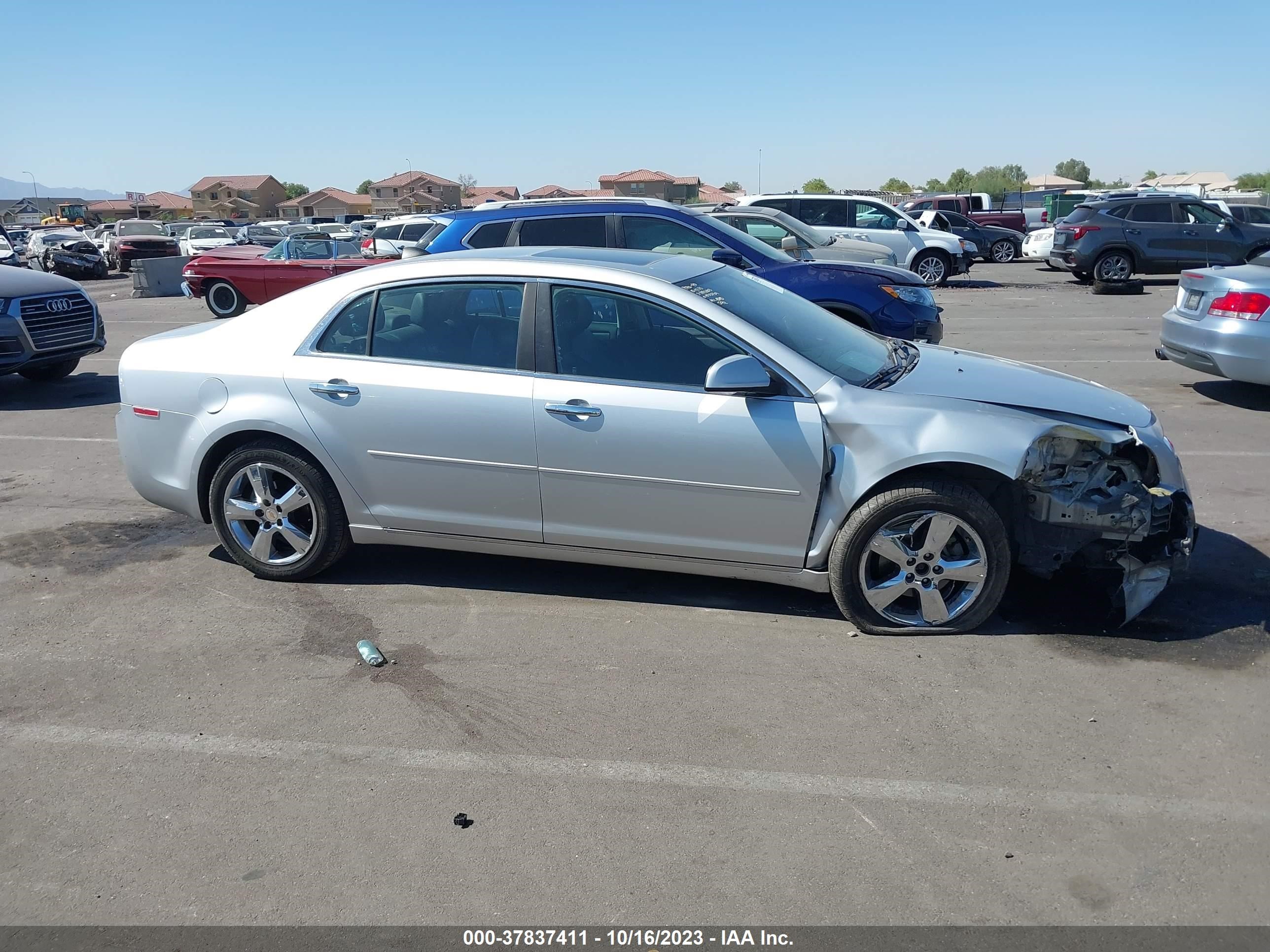 Photo 12 VIN: 1G1ZD5E0XCF117032 - CHEVROLET MALIBU 