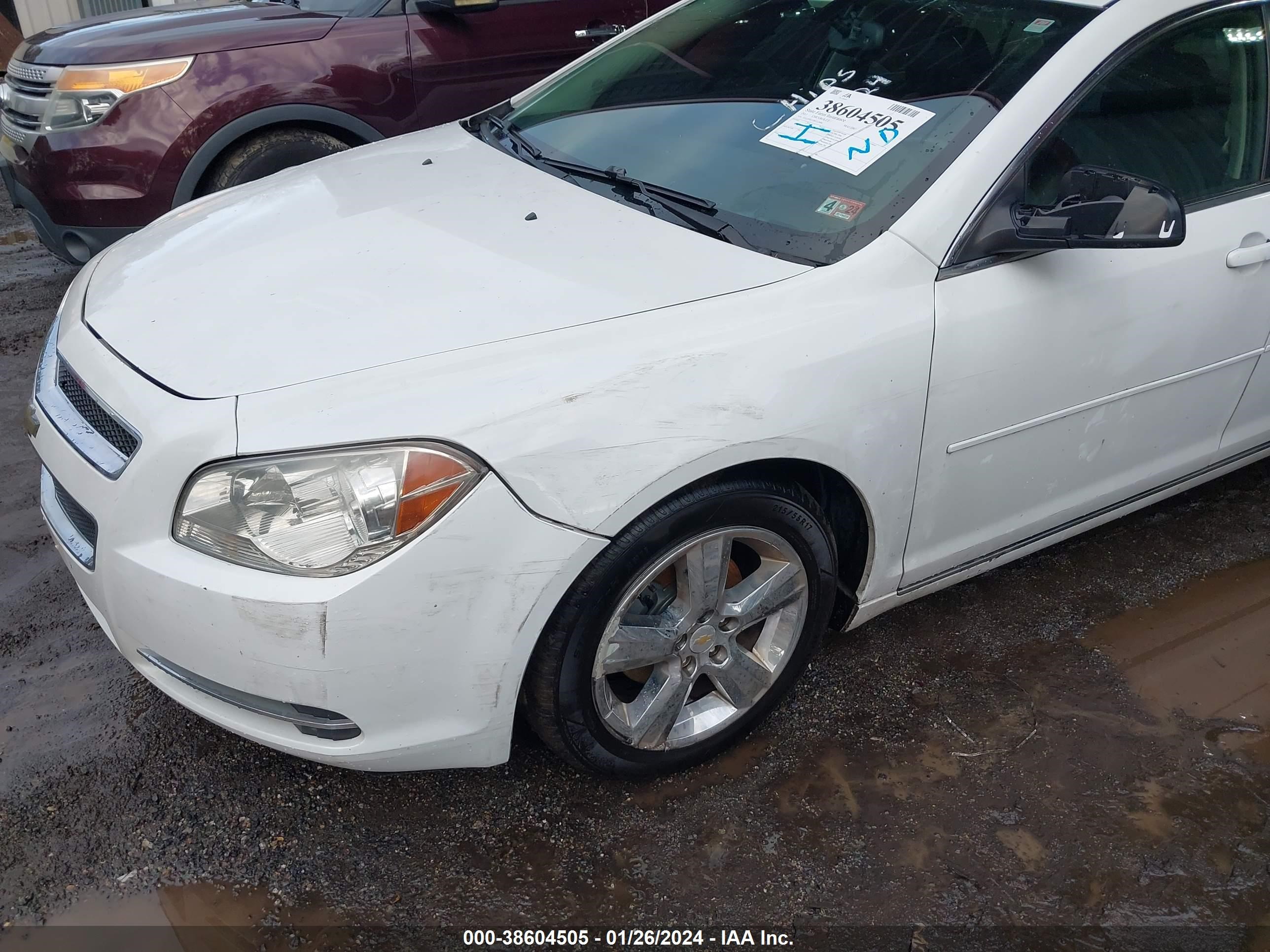 Photo 5 VIN: 1G1ZD5E12BF112494 - CHEVROLET MALIBU 