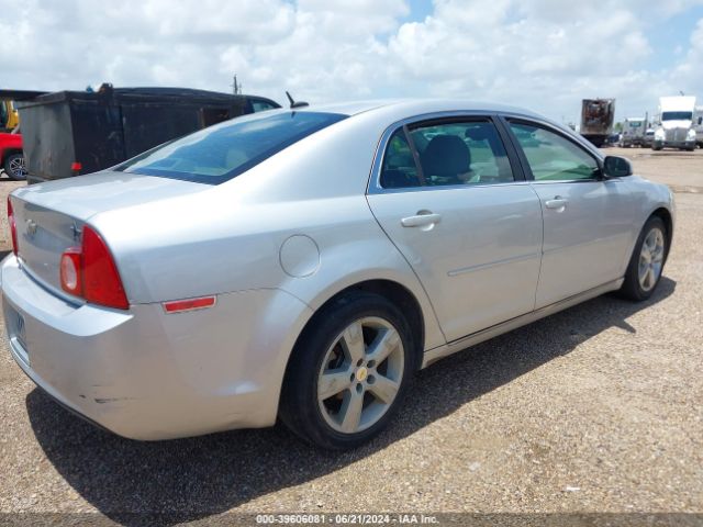 Photo 3 VIN: 1G1ZD5E16BF257215 - CHEVROLET MALIBU 