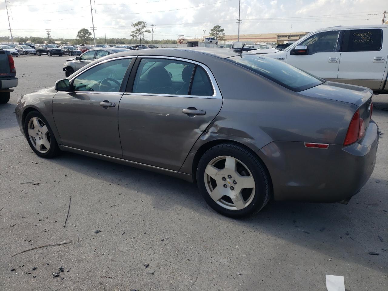 Photo 1 VIN: 1G1ZD5E72A4139693 - CHEVROLET MALIBU 