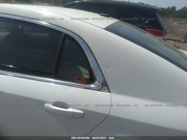 Photo 5 VIN: 1G1ZD5E77BF127674 - CHEVROLET MALIBU 