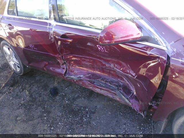 Photo 5 VIN: 1G1ZD5E78BF270181 - CHEVROLET MALIBU 