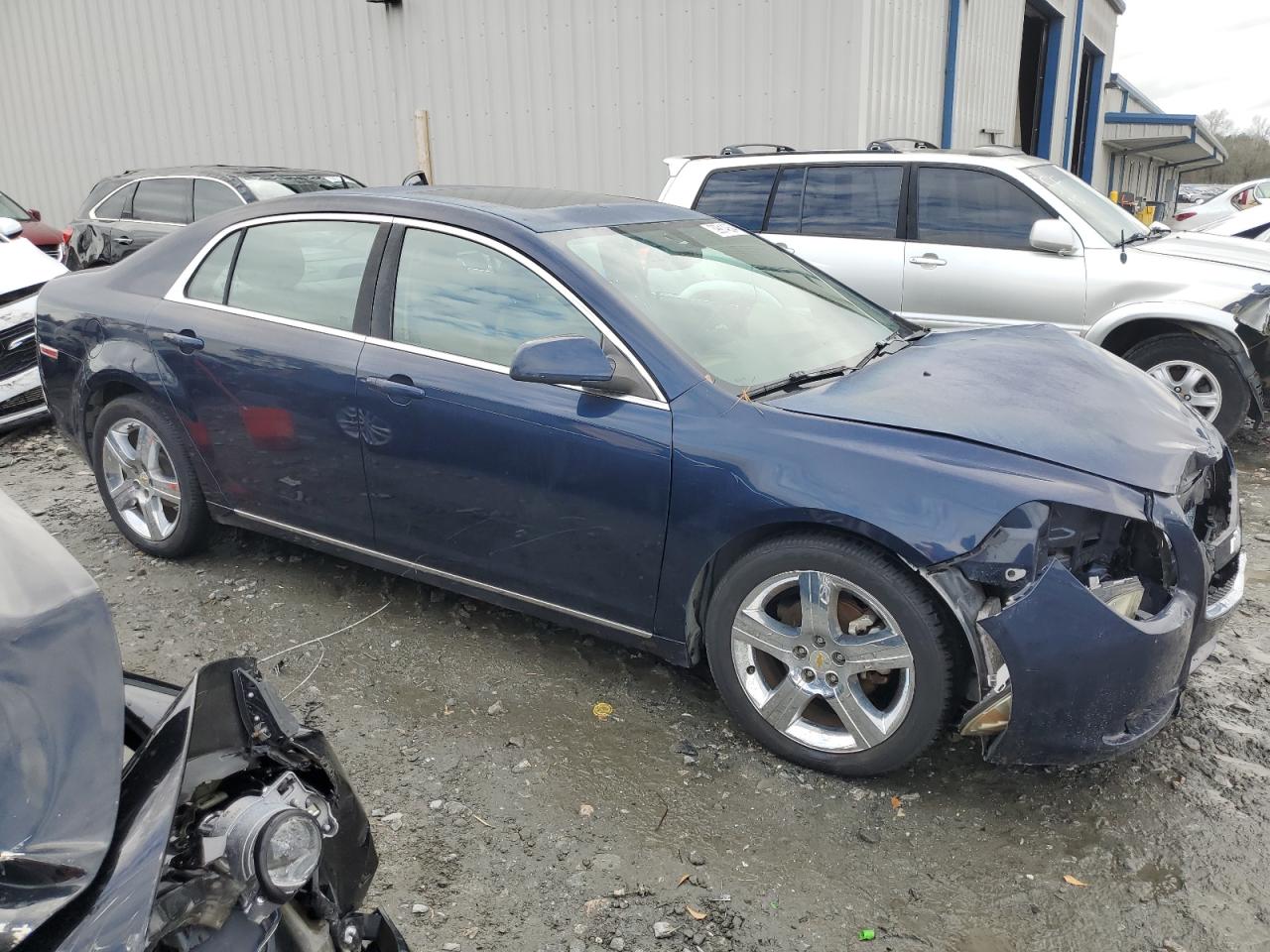 Photo 3 VIN: 1G1ZD5E79BF217103 - CHEVROLET MALIBU 