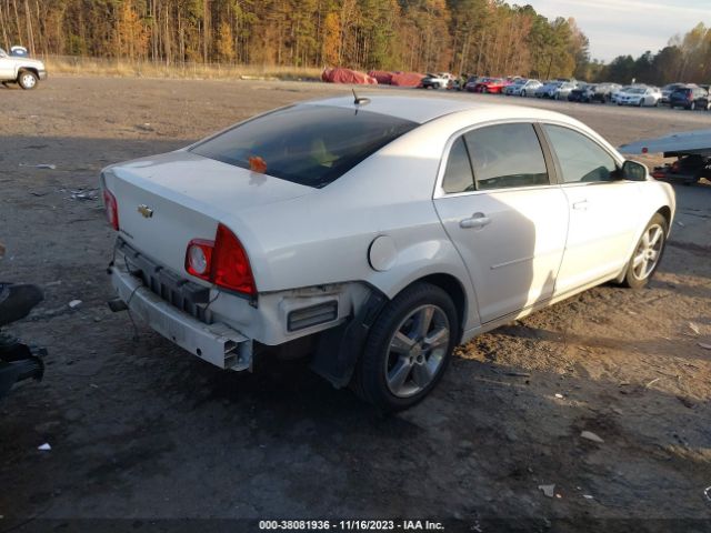 Photo 3 VIN: 1G1ZD5EB6AF153492 - CHEVROLET MALIBU 