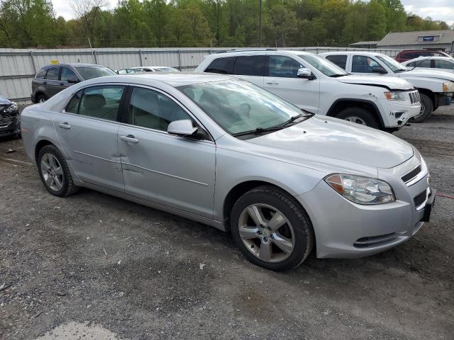 Photo 3 VIN: 1G1ZD5EB6AF233956 - CHEVROLET MALIBU 