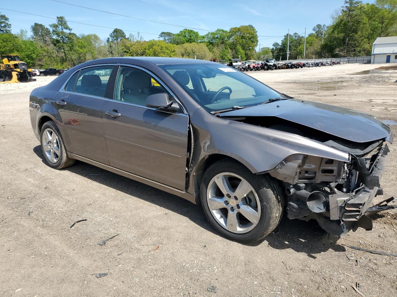 Photo 3 VIN: 1G1ZD5EB6AF312611 - CHEVROLET MALIBU 