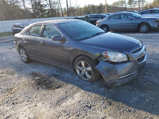 Photo 3 VIN: 1G1ZD5EB8A4139010 - CHEVROLET MALIBU 