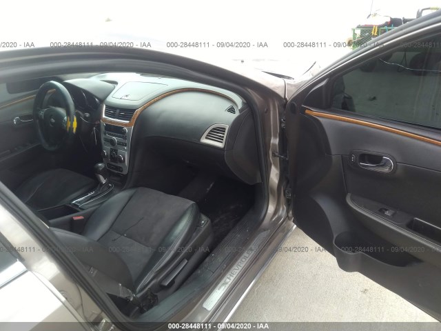 Photo 4 VIN: 1G1ZD5EU0CF137941 - CHEVROLET MALIBU 