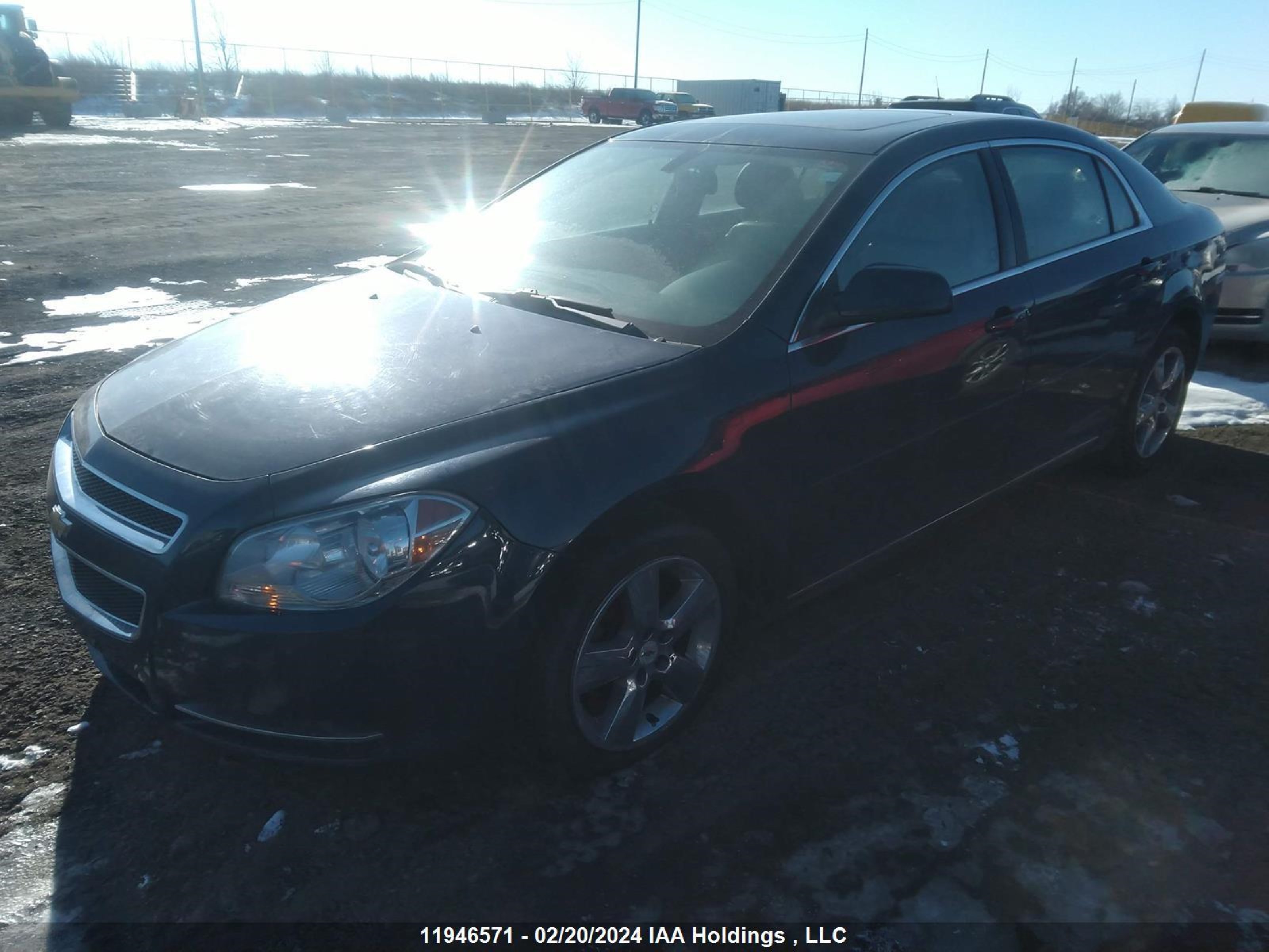 Photo 1 VIN: 1G1ZD5EU3BF197064 - CHEVROLET MALIBU 