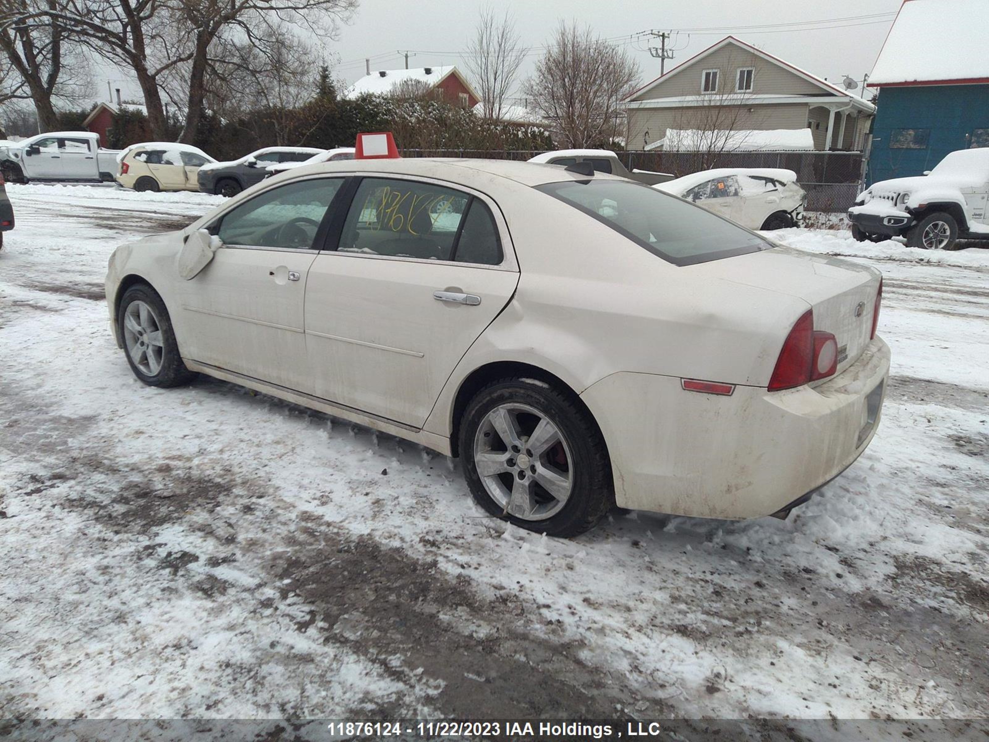 Photo 2 VIN: 1G1ZD5EU6CF173763 - CHEVROLET MALIBU 