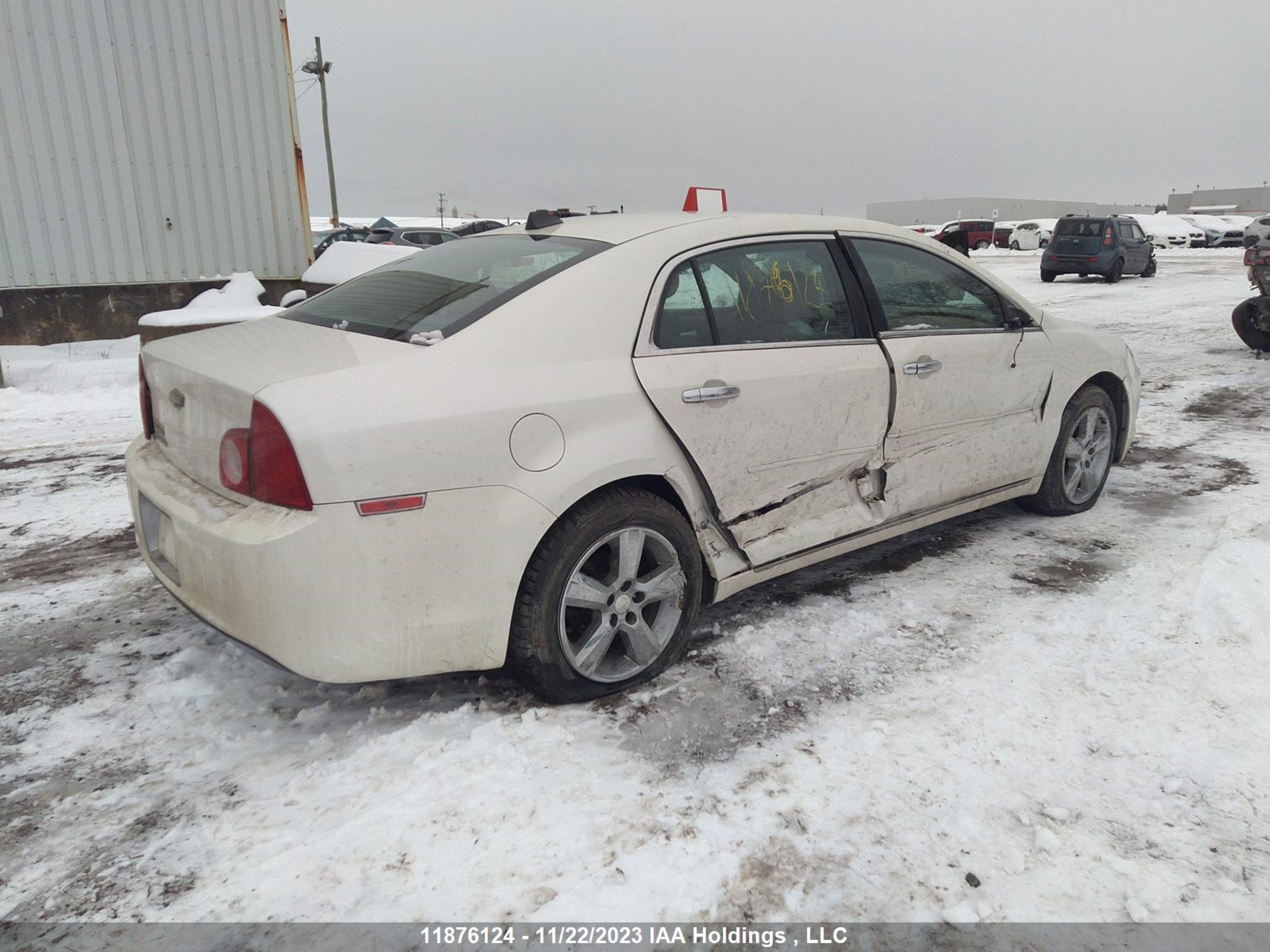 Photo 3 VIN: 1G1ZD5EU6CF173763 - CHEVROLET MALIBU 