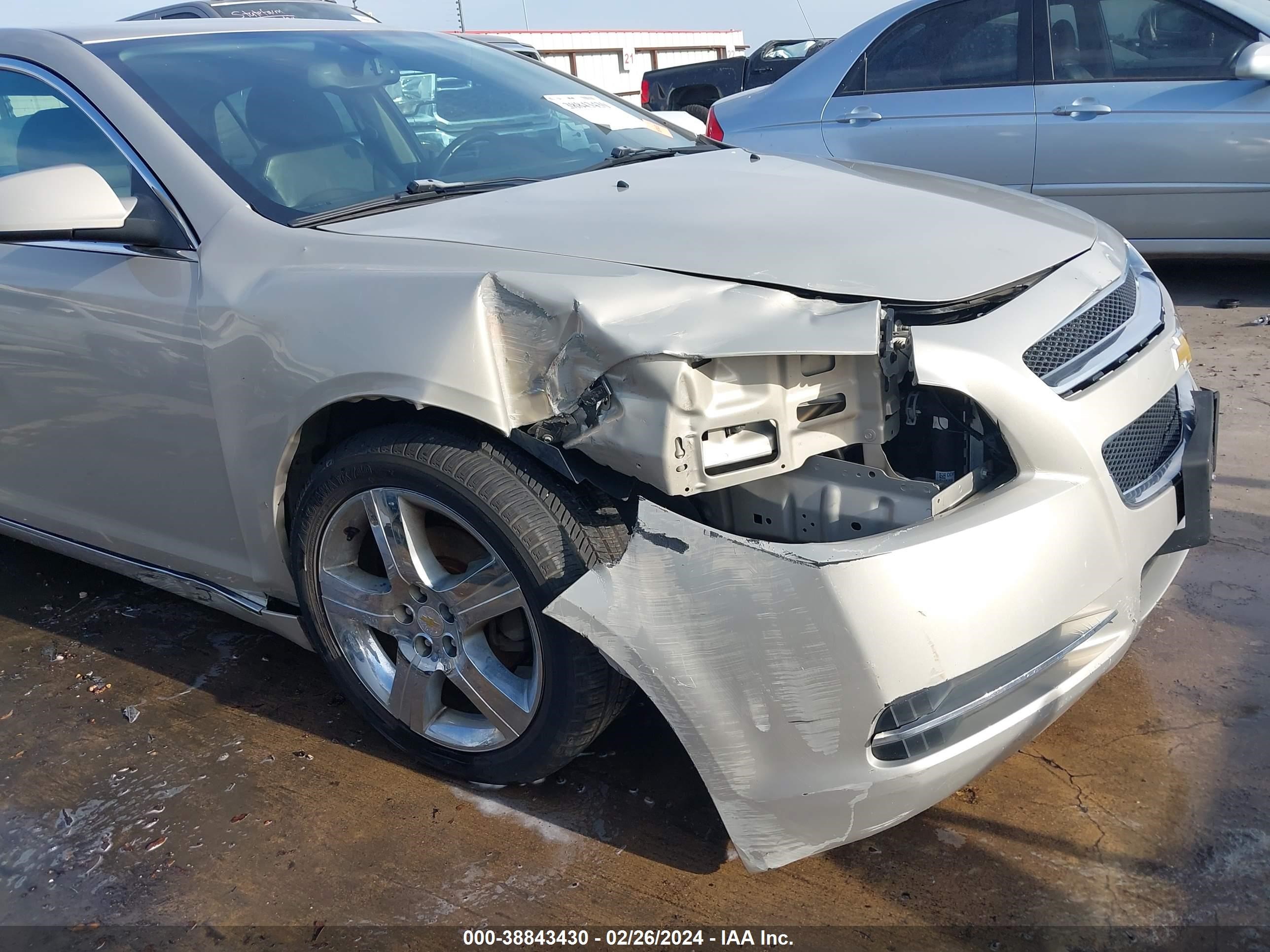 Photo 5 VIN: 1G1ZD5EU9BF232562 - CHEVROLET MALIBU 