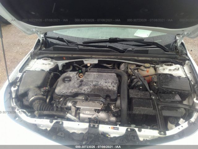 Photo 9 VIN: 1G1ZD5ST0JF124440 - CHEVROLET MALIBU 