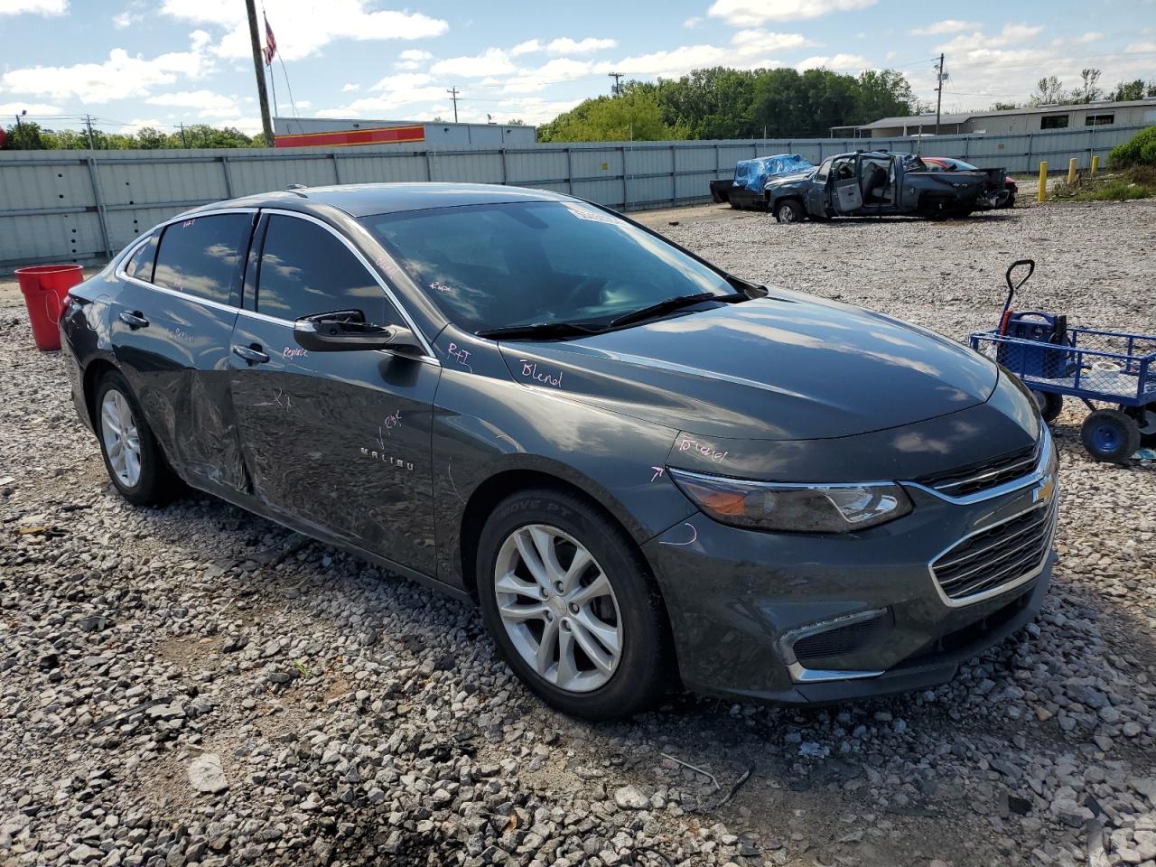 Photo 3 VIN: 1G1ZD5ST0JF169880 - CHEVROLET MALIBU 