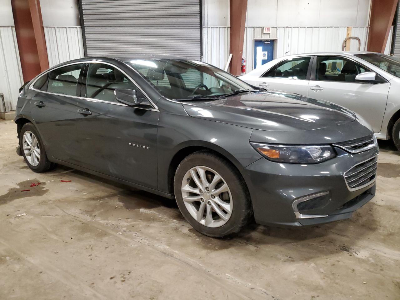 Photo 3 VIN: 1G1ZD5ST0JF209066 - CHEVROLET MALIBU 