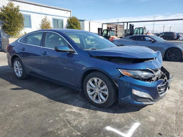 Photo 3 VIN: 1G1ZD5ST0KF174014 - CHEVROLET MALIBU 