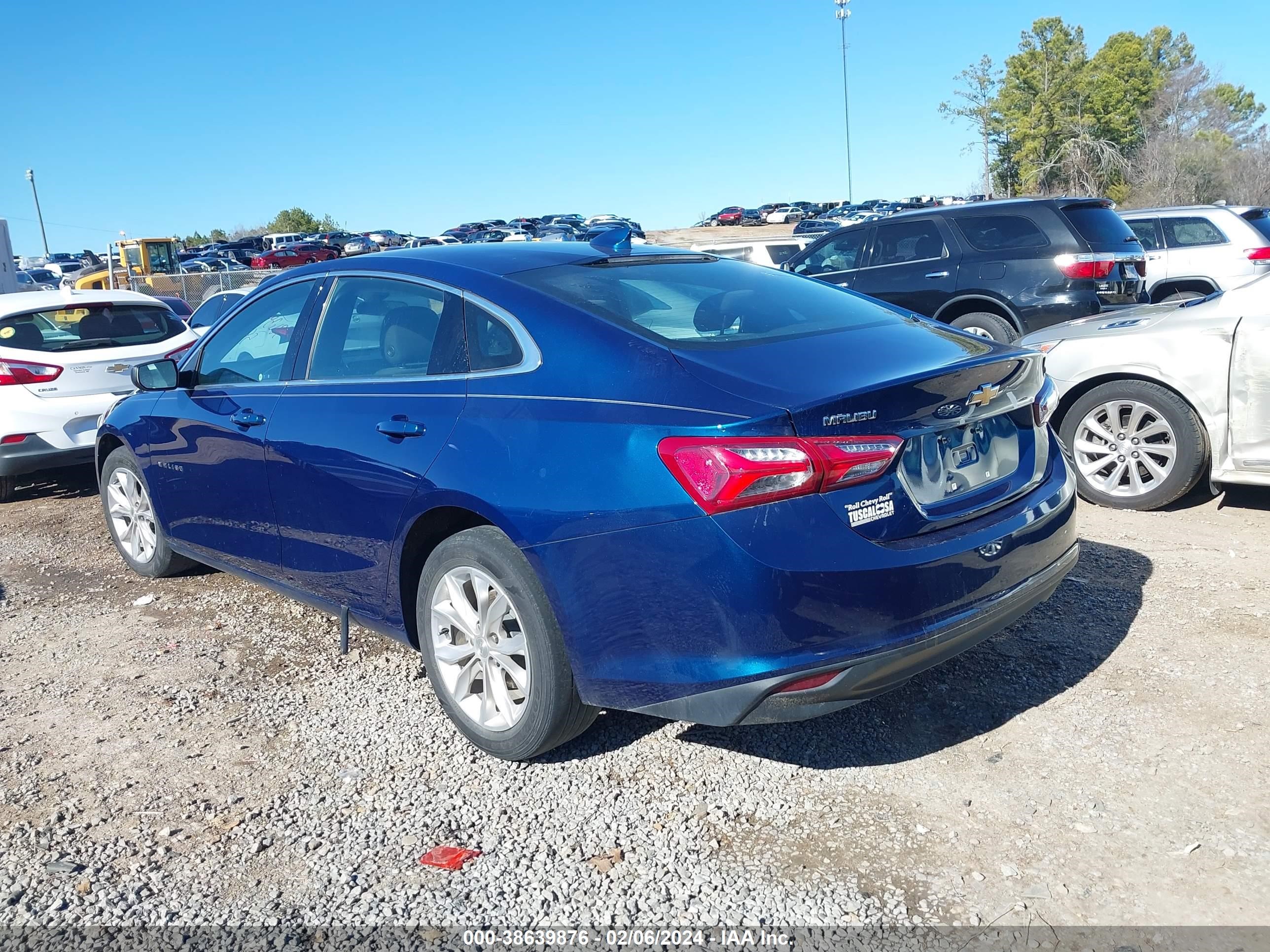 Photo 2 VIN: 1G1ZD5ST0KF213751 - CHEVROLET MALIBU 