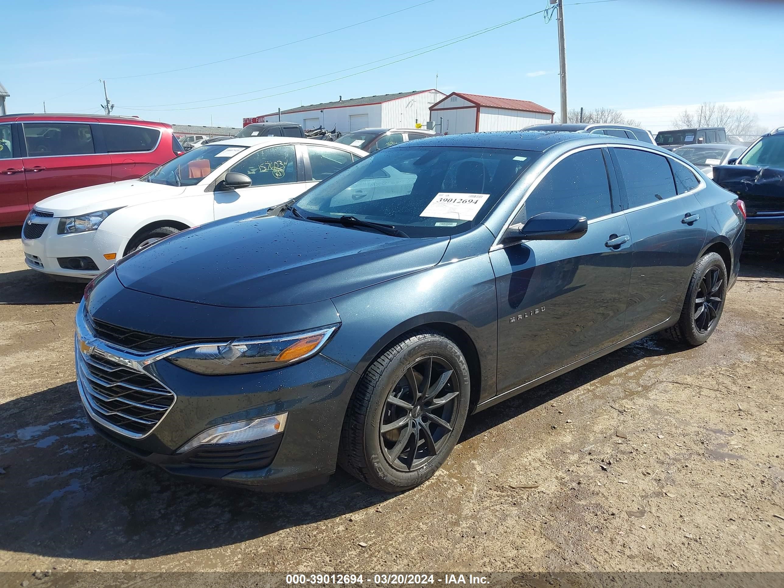 Photo 1 VIN: 1G1ZD5ST0LF000588 - CHEVROLET MALIBU 