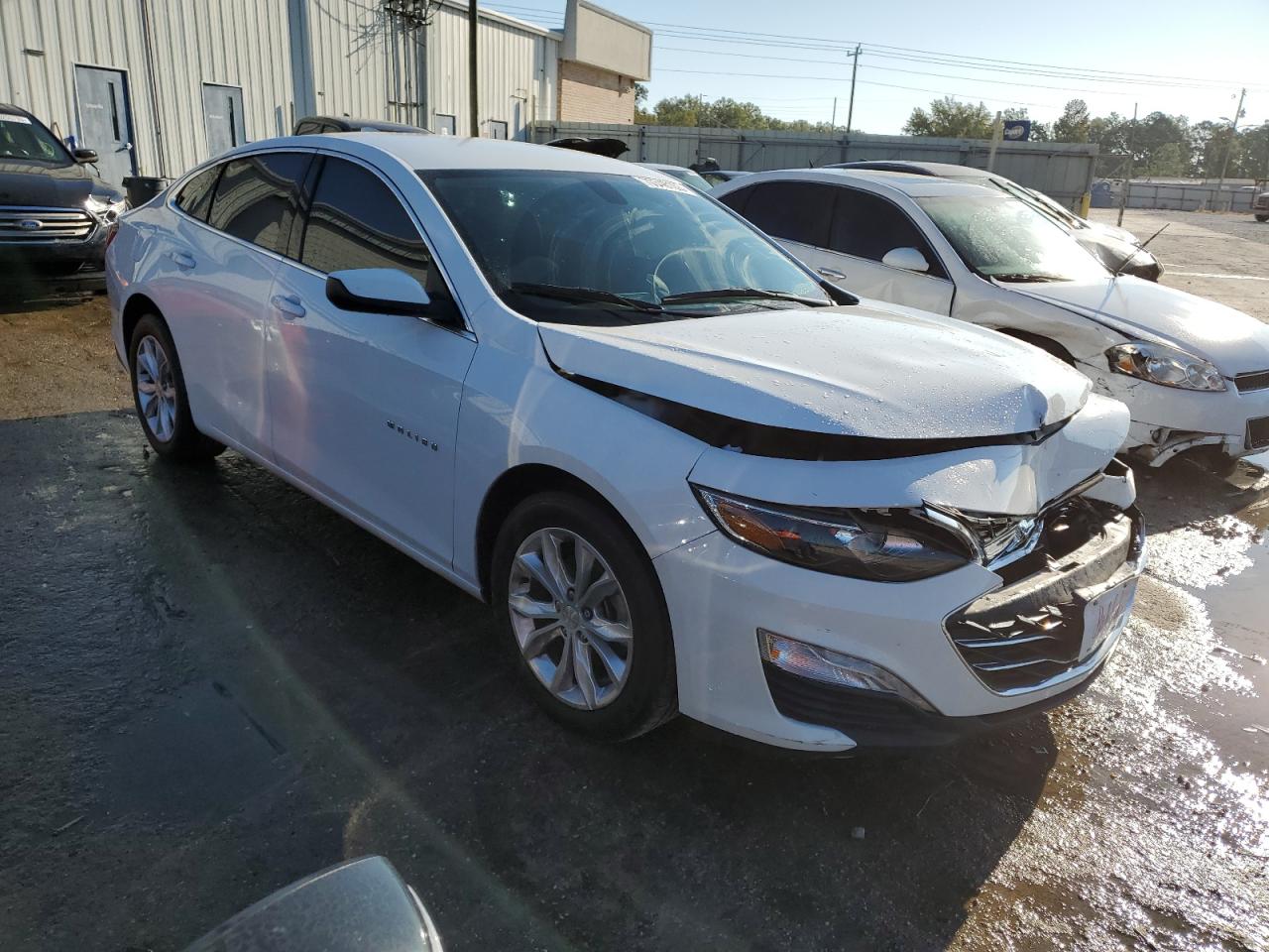 Photo 3 VIN: 1G1ZD5ST0LF070348 - CHEVROLET MALIBU 