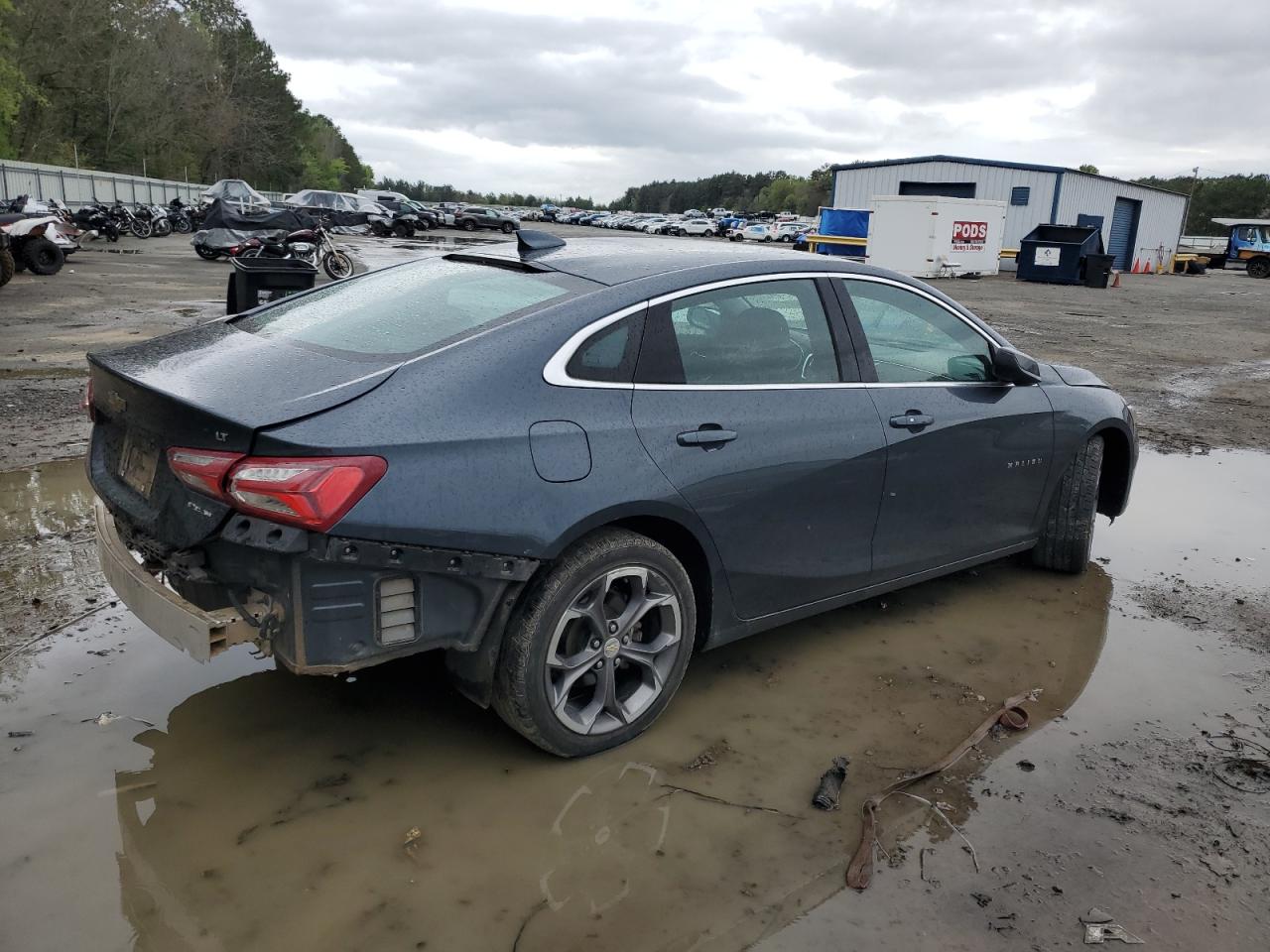 Photo 2 VIN: 1G1ZD5ST0LF108631 - CHEVROLET MALIBU 