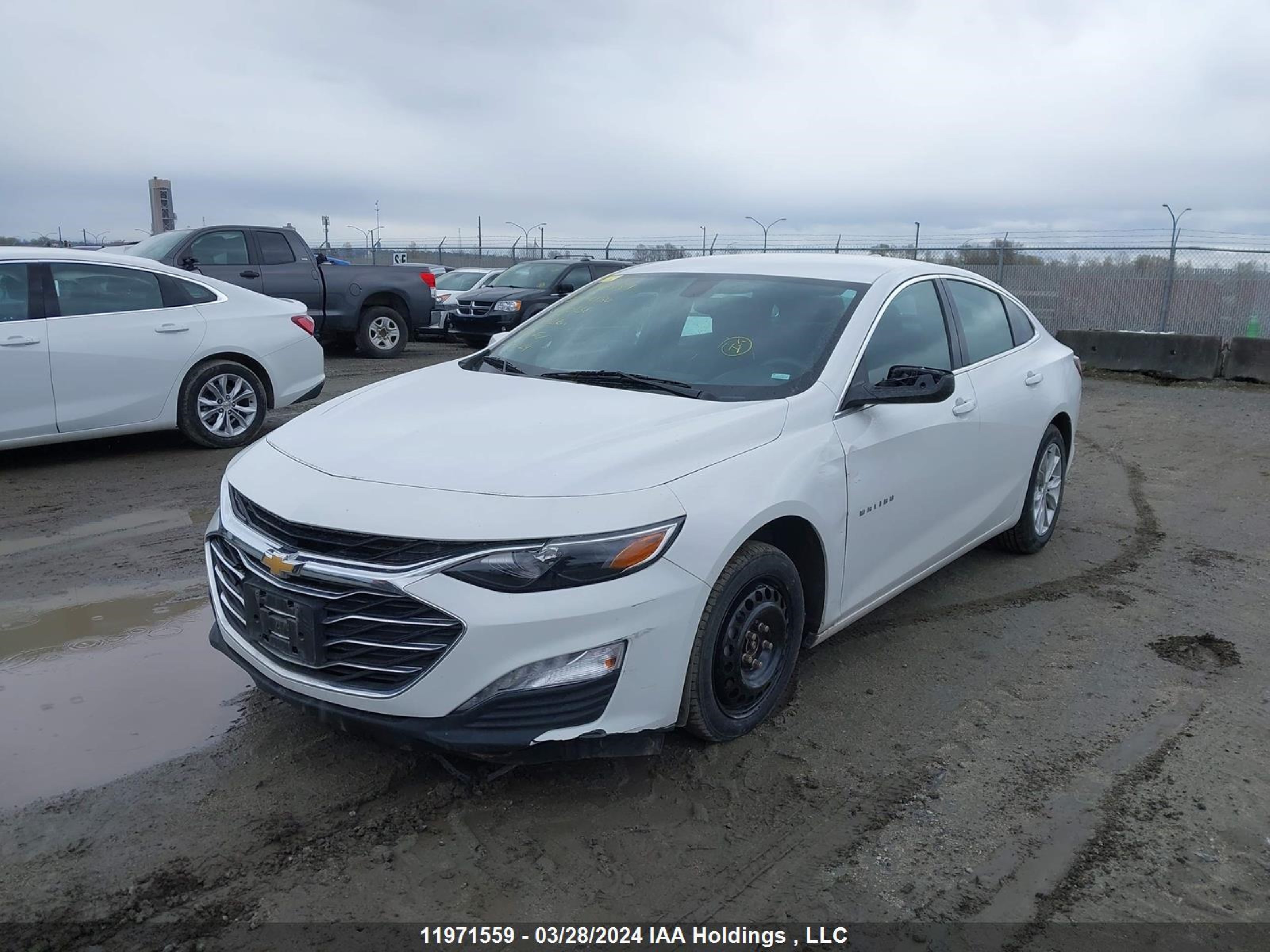 Photo 1 VIN: 1G1ZD5ST0NF110138 - CHEVROLET MALIBU 