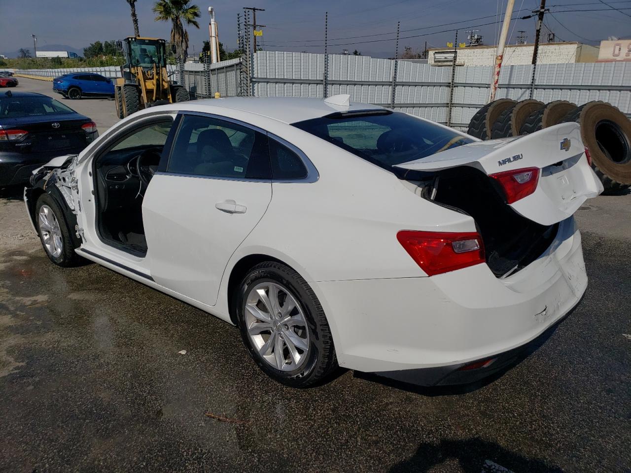 Photo 1 VIN: 1G1ZD5ST0PF154028 - CHEVROLET MALIBU 