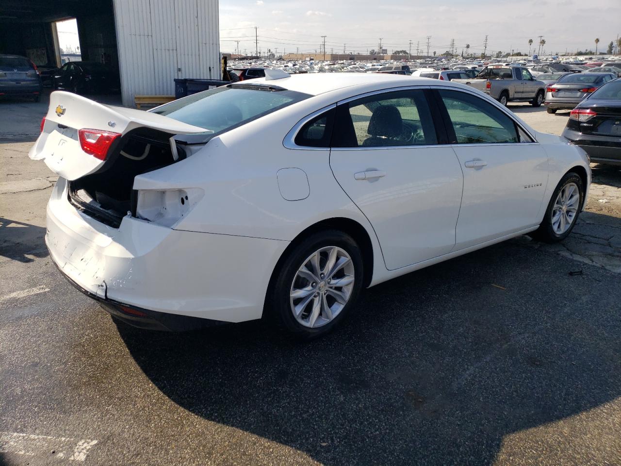 Photo 2 VIN: 1G1ZD5ST0PF154028 - CHEVROLET MALIBU 