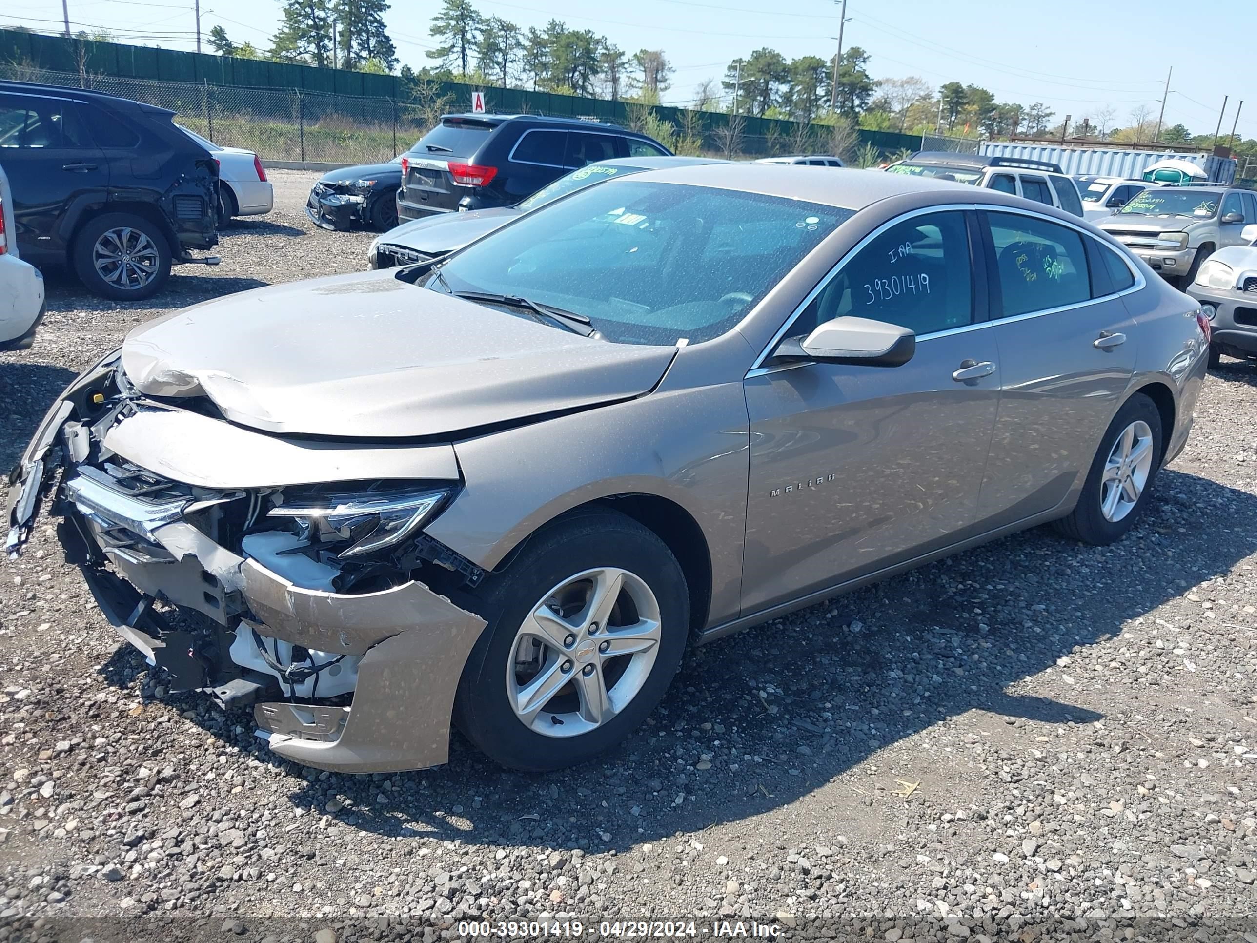 Photo 1 VIN: 1G1ZD5ST0PF170701 - CHEVROLET MALIBU 