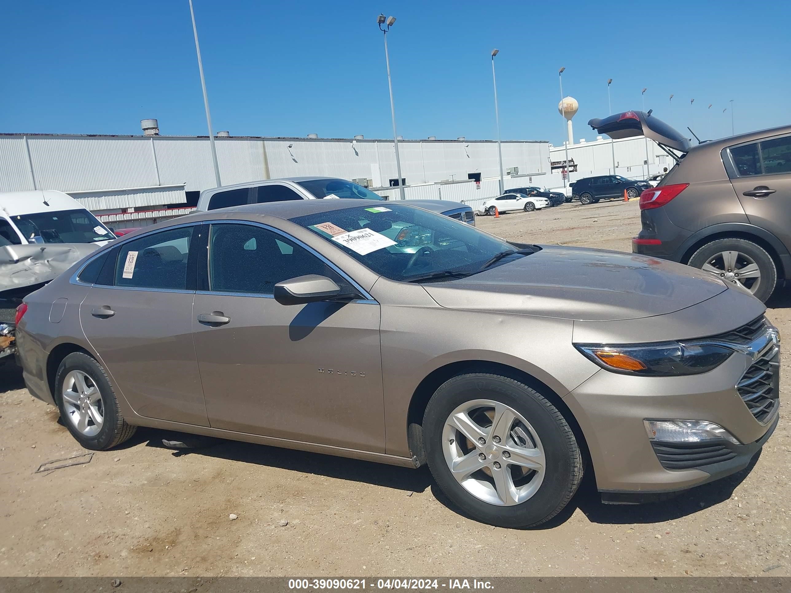 Photo 12 VIN: 1G1ZD5ST0PF178300 - CHEVROLET MALIBU 