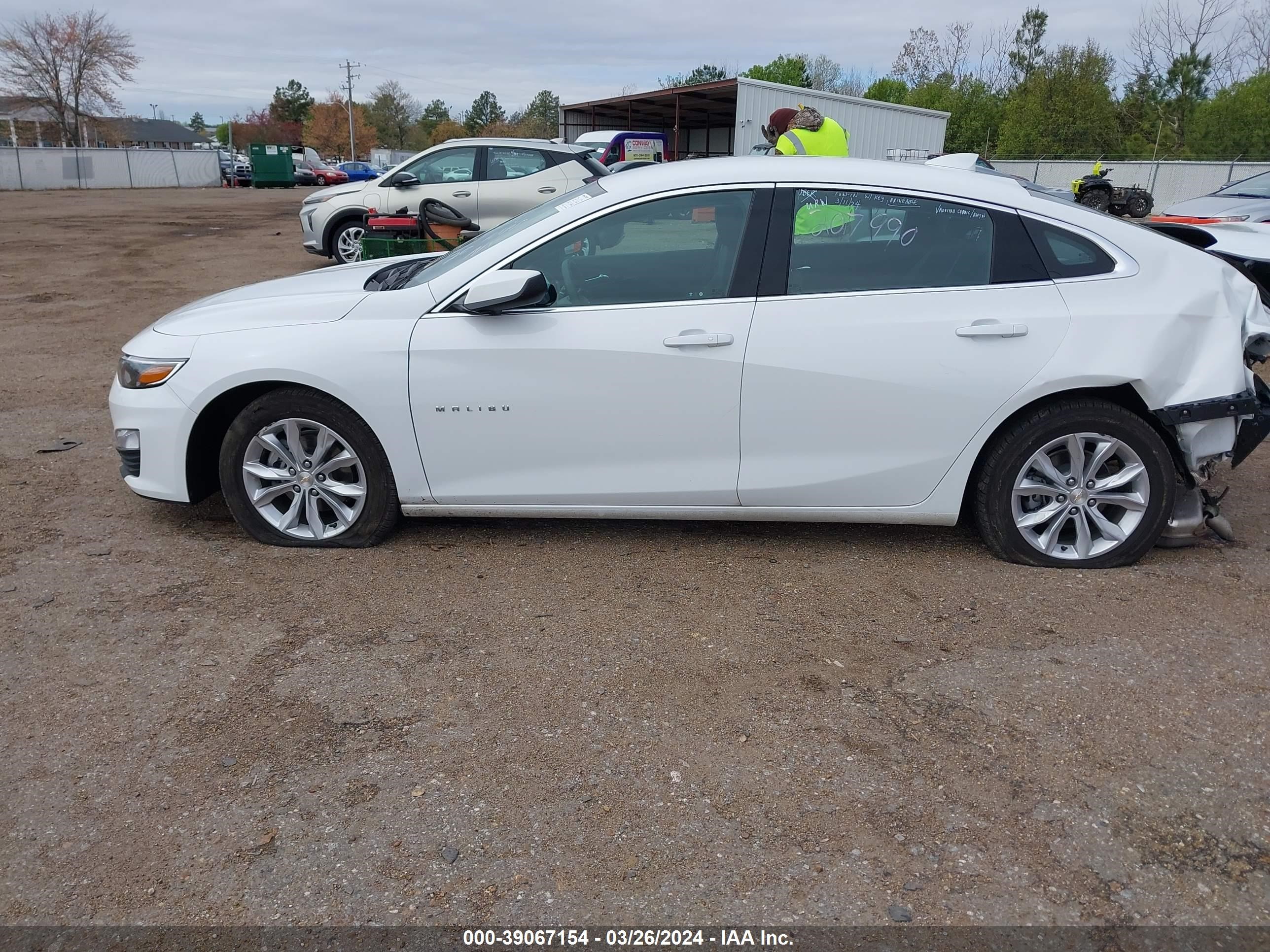 Photo 13 VIN: 1G1ZD5ST0PF207990 - CHEVROLET MALIBU 