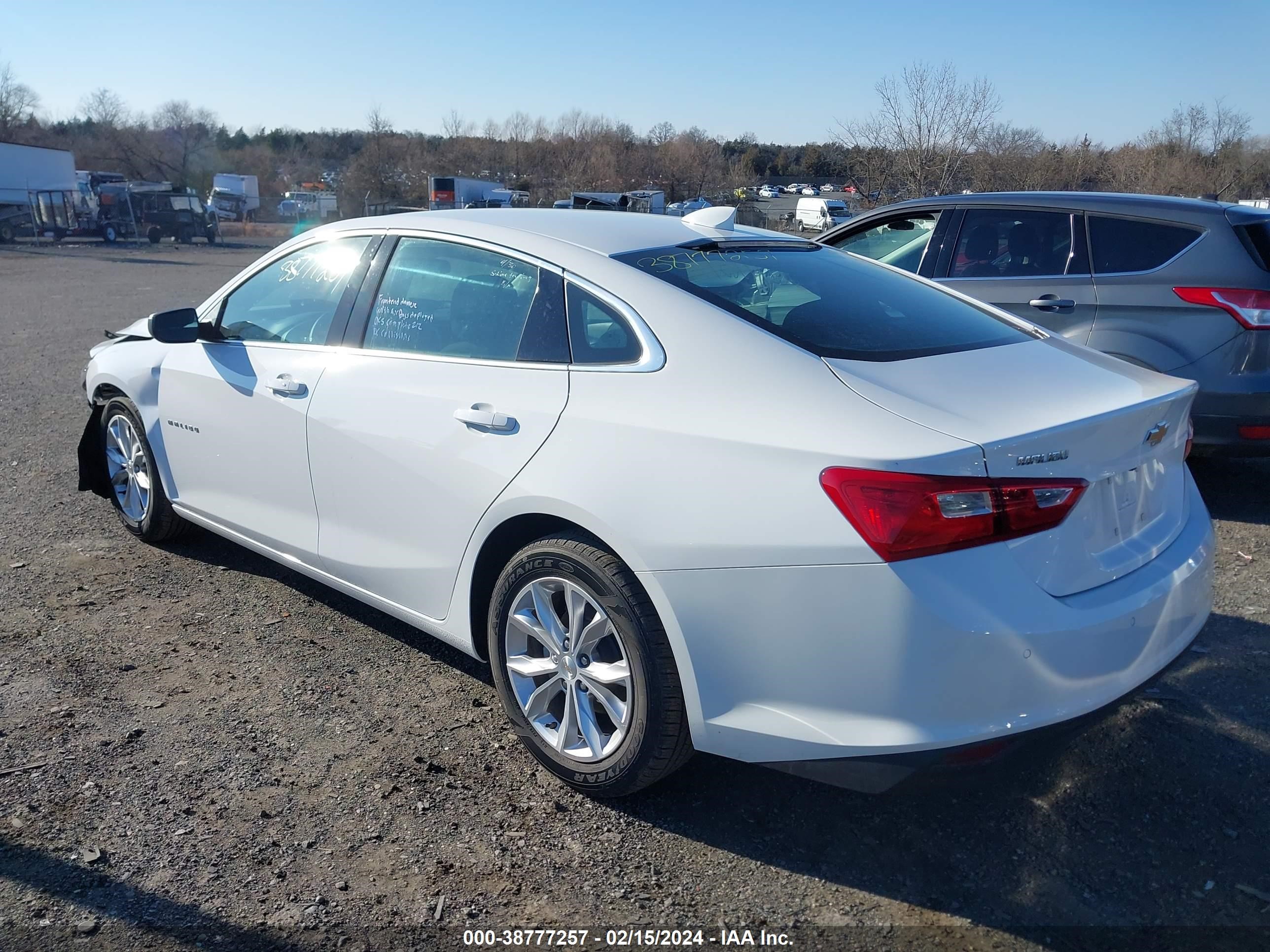 Photo 2 VIN: 1G1ZD5ST0PF224014 - CHEVROLET MALIBU 