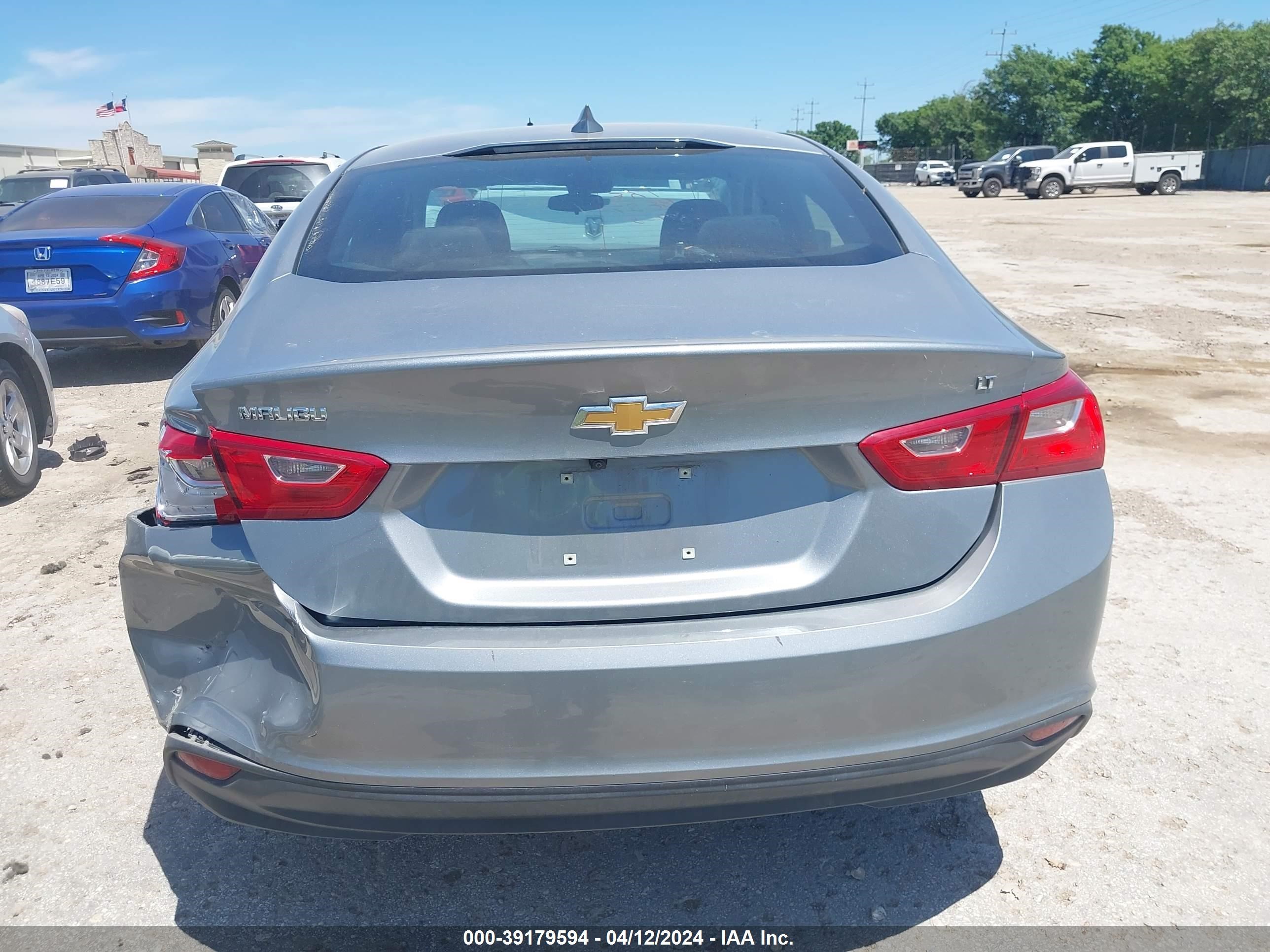 Photo 15 VIN: 1G1ZD5ST0PF228676 - CHEVROLET MALIBU 