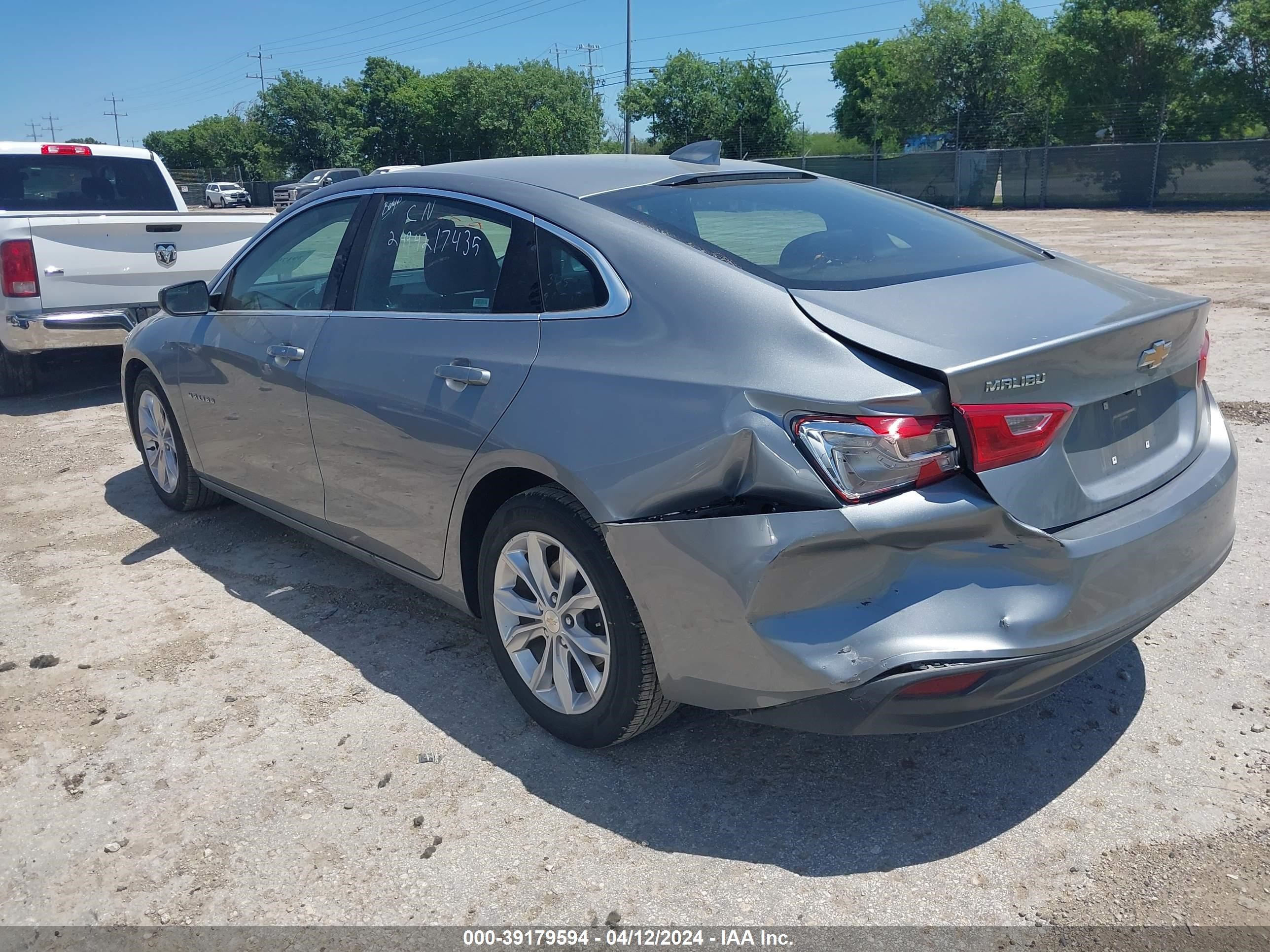 Photo 2 VIN: 1G1ZD5ST0PF228676 - CHEVROLET MALIBU 