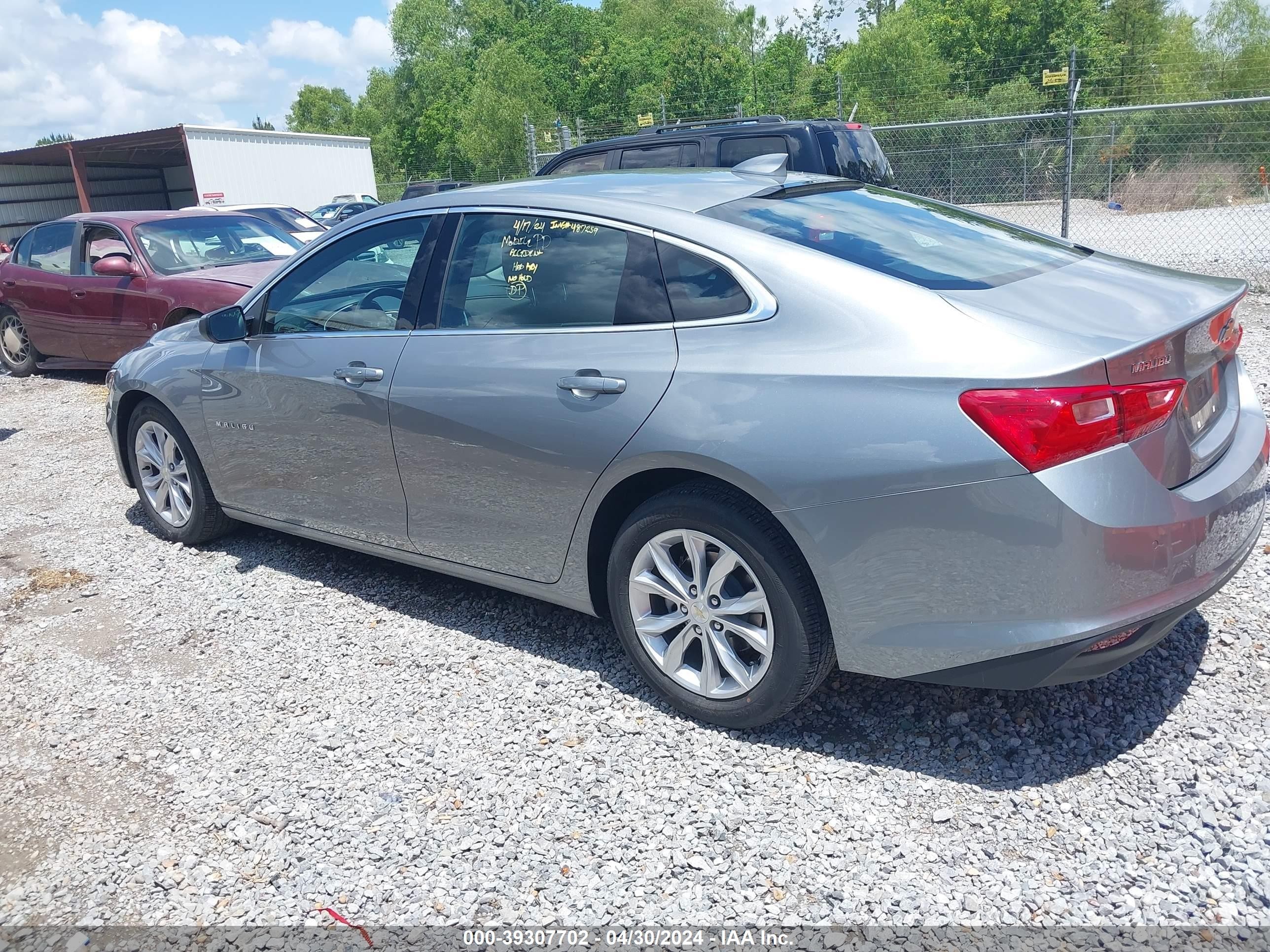 Photo 13 VIN: 1G1ZD5ST0RF131366 - CHEVROLET MALIBU 