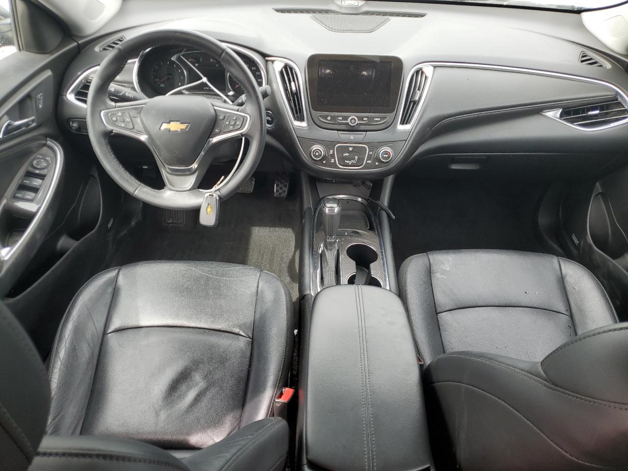 Photo 7 VIN: 1G1ZD5ST1JF102107 - CHEVROLET MALIBU 