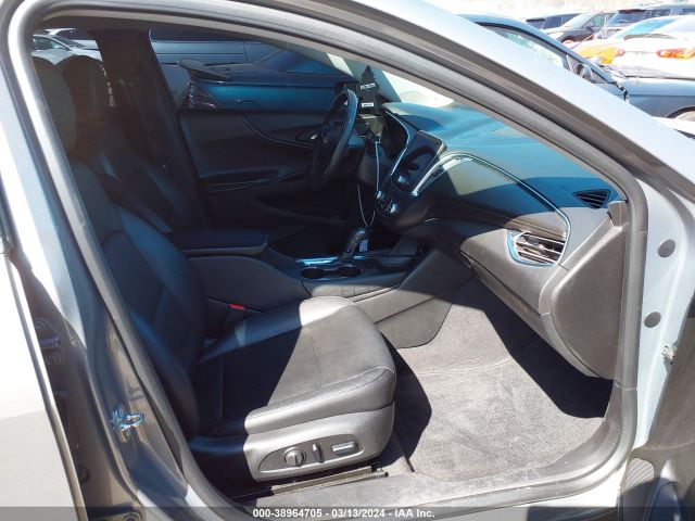 Photo 4 VIN: 1G1ZD5ST1JF106805 - CHEVROLET MALIBU 