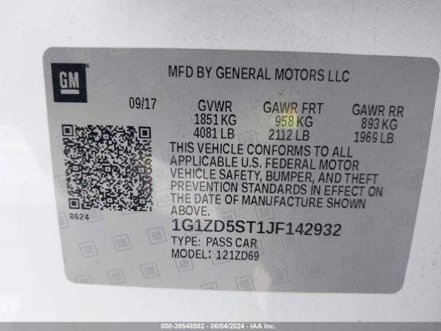 Photo 8 VIN: 1G1ZD5ST1JF142932 - CHEVROLET MALIBU 