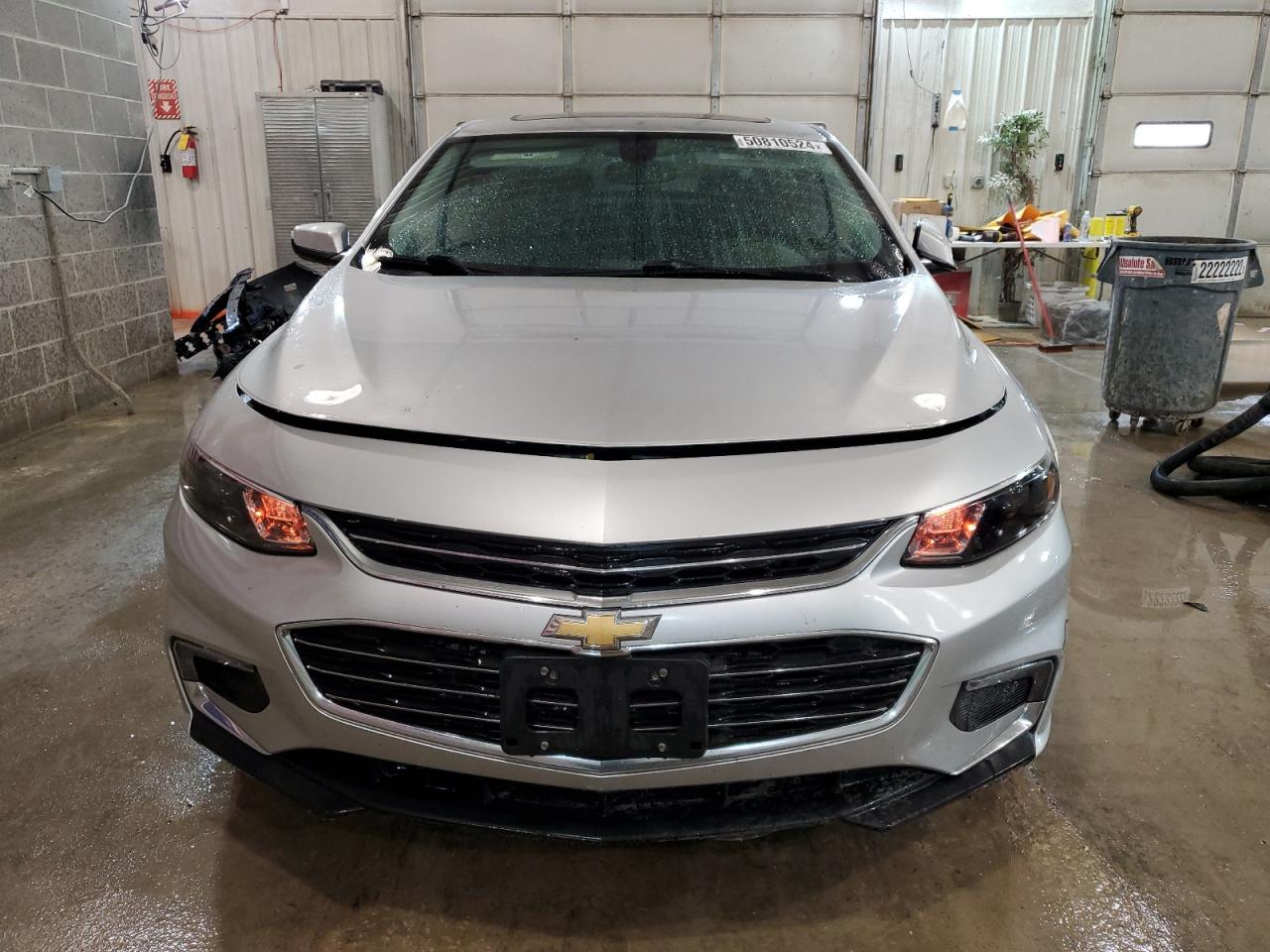 Photo 4 VIN: 1G1ZD5ST1JF146625 - CHEVROLET MALIBU 