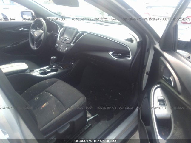 Photo 4 VIN: 1G1ZD5ST1JF207603 - CHEVROLET MALIBU 