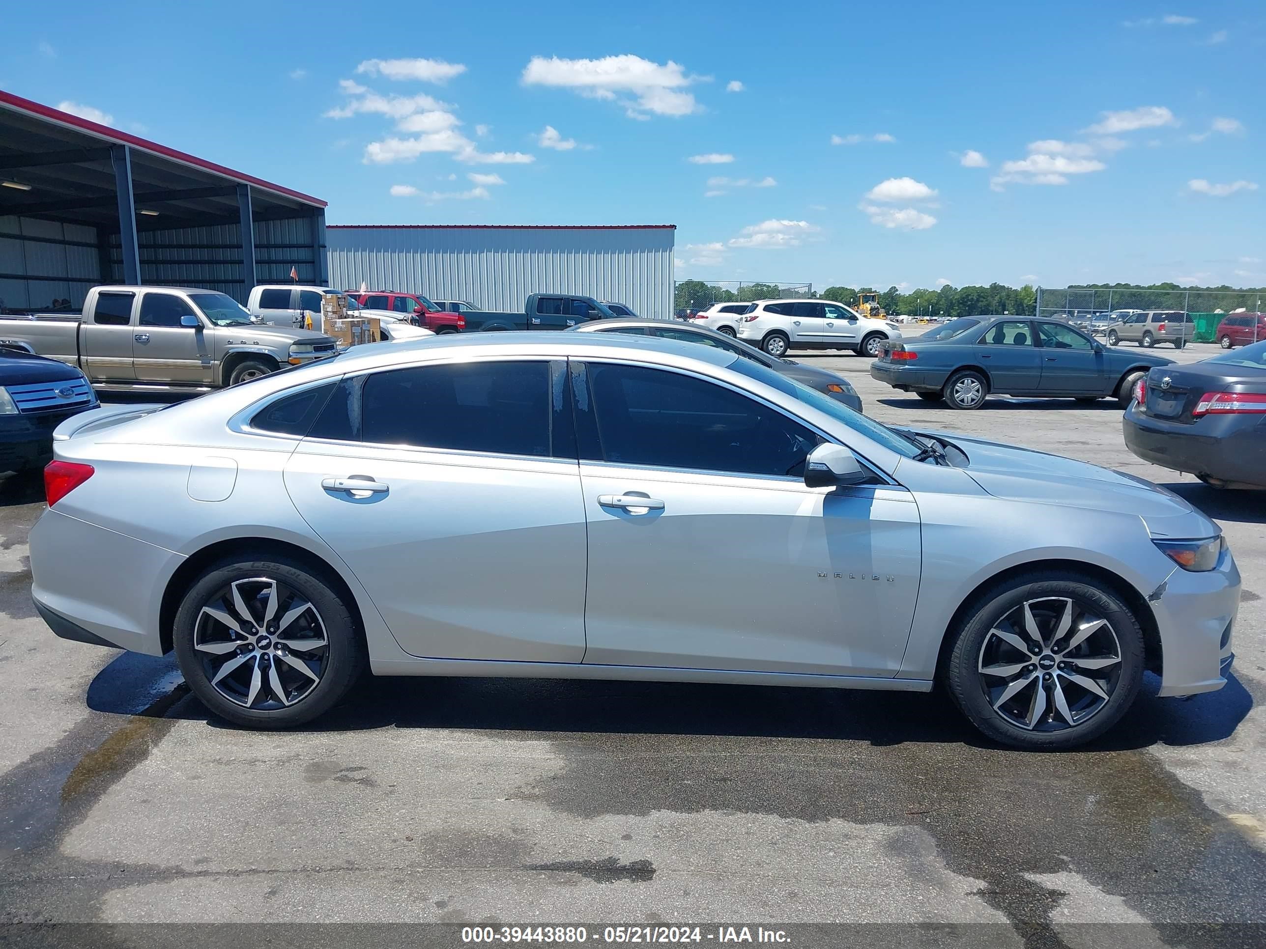 Photo 12 VIN: 1G1ZD5ST1JF224336 - CHEVROLET MALIBU 