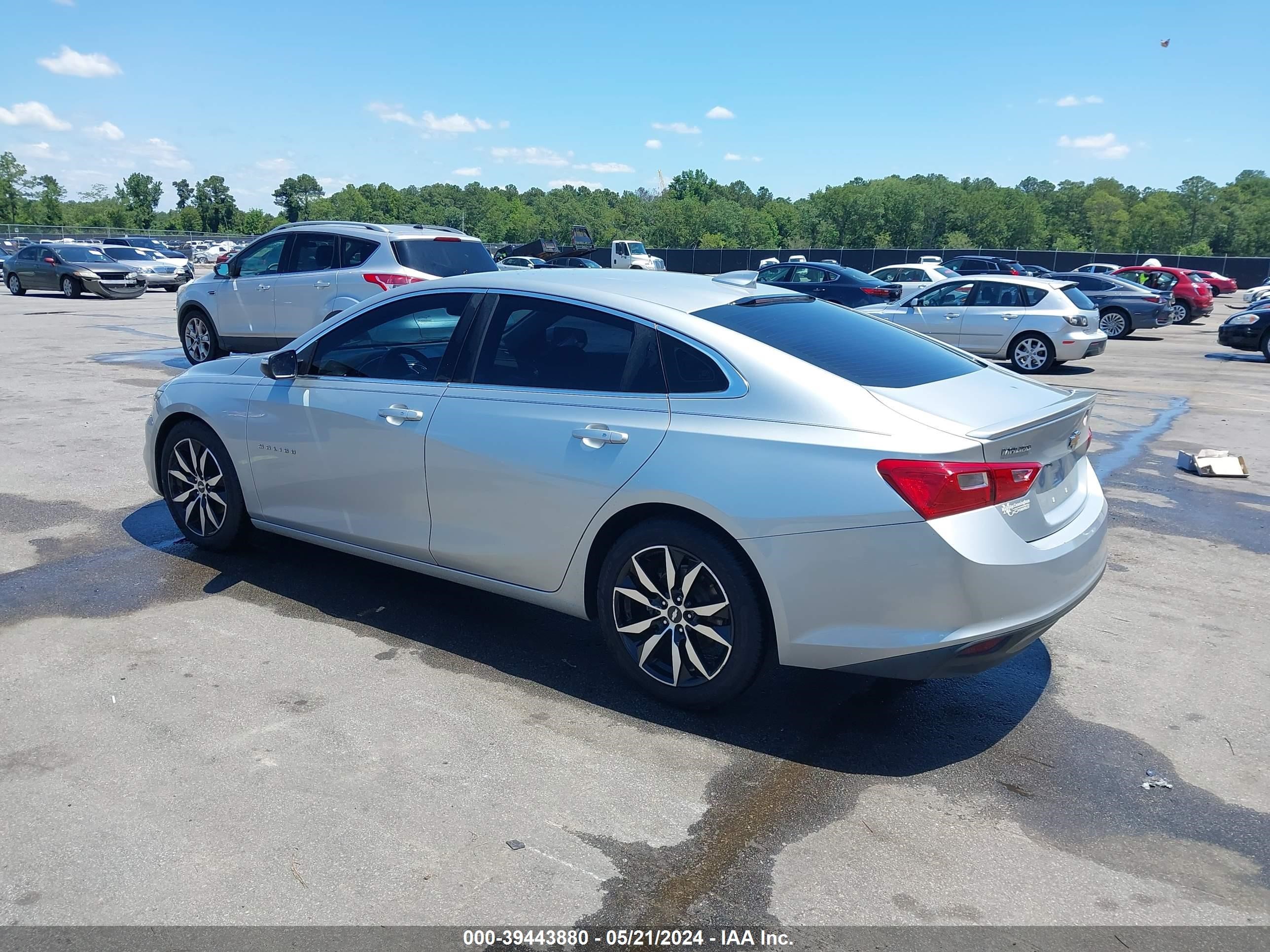 Photo 2 VIN: 1G1ZD5ST1JF224336 - CHEVROLET MALIBU 