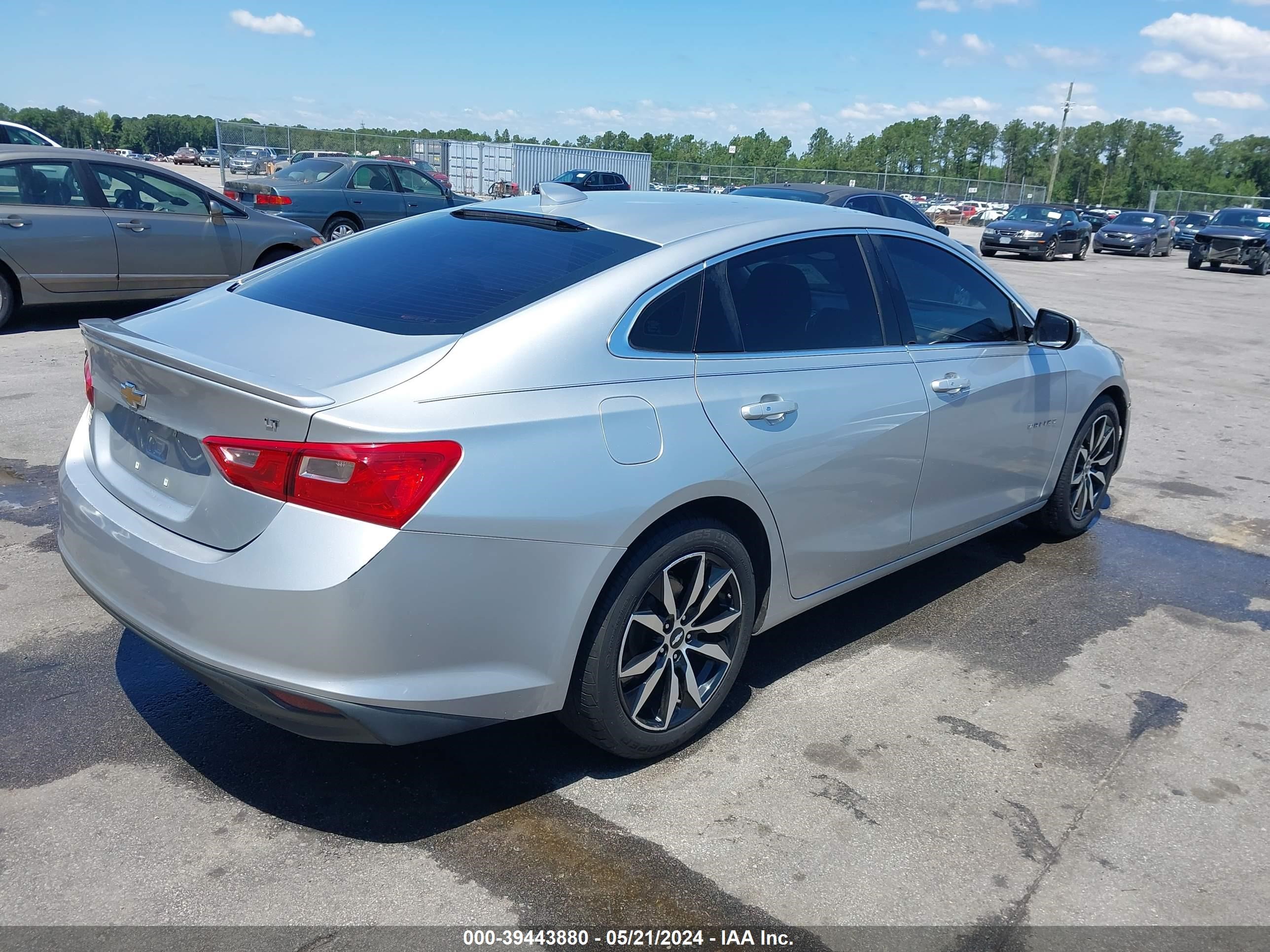 Photo 3 VIN: 1G1ZD5ST1JF224336 - CHEVROLET MALIBU 