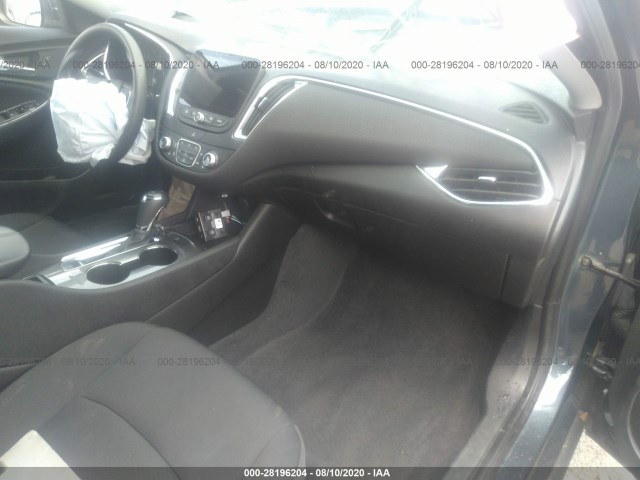 Photo 4 VIN: 1G1ZD5ST1KF104411 - CHEVROLET MALIBU 