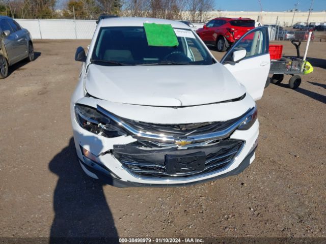 Photo 5 VIN: 1G1ZD5ST1KF107261 - CHEVROLET MALIBU 