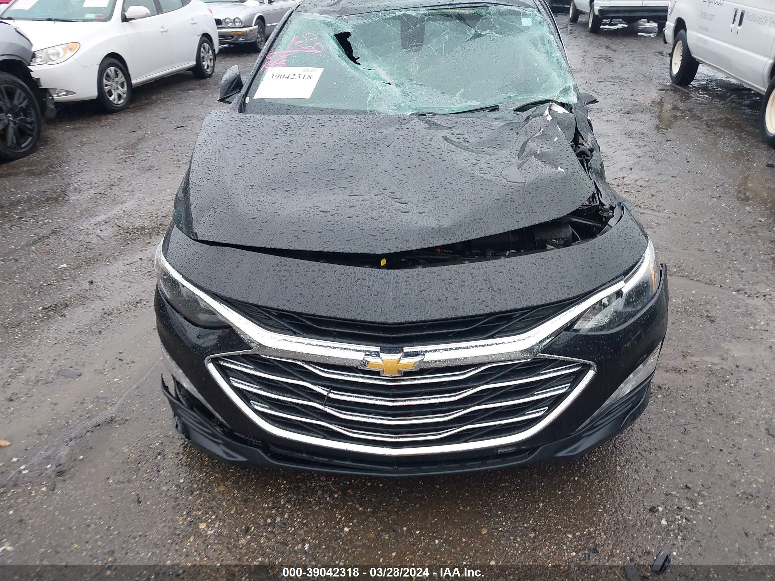 Photo 9 VIN: 1G1ZD5ST1KF165757 - CHEVROLET MALIBU 