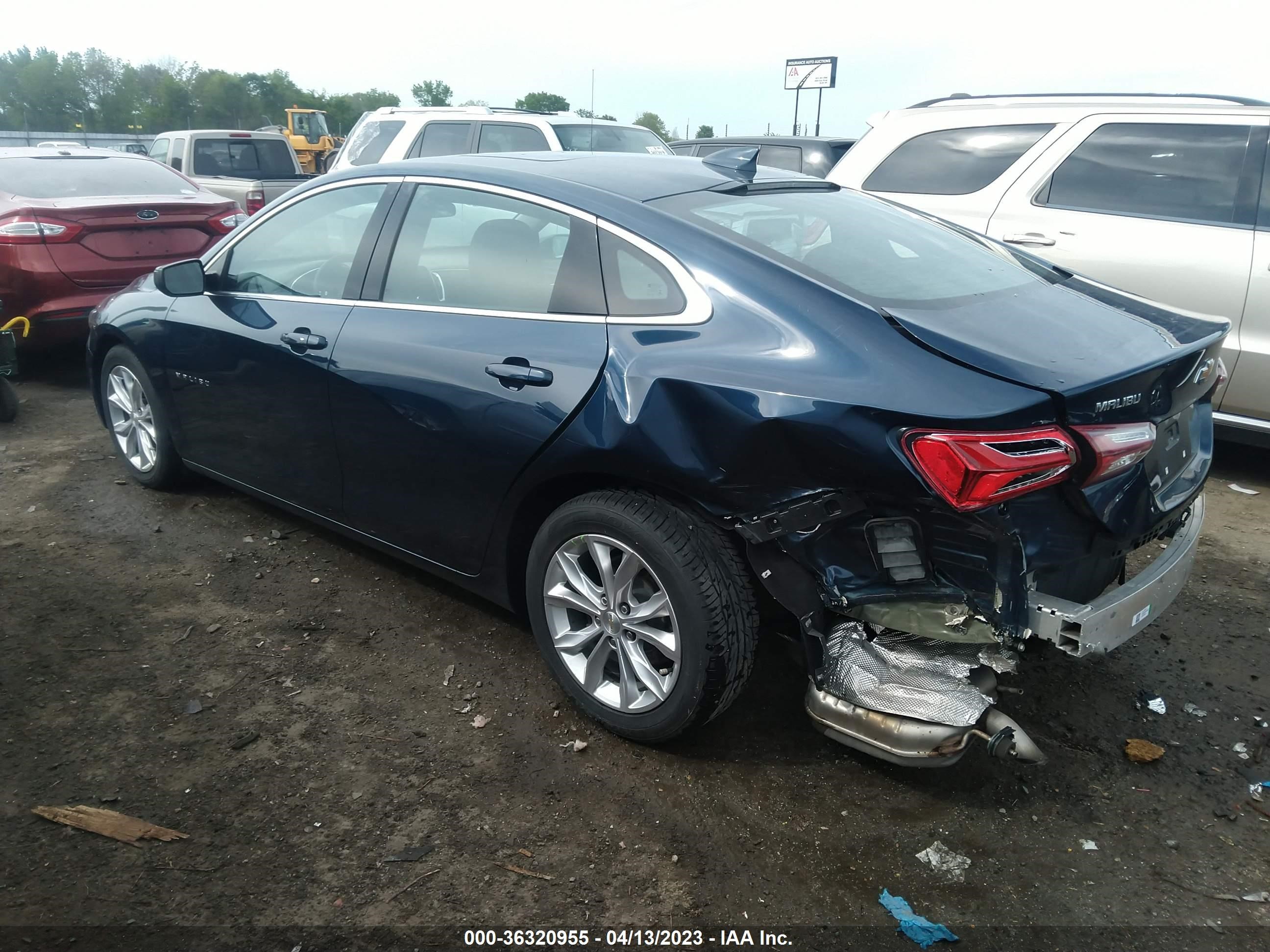 Photo 2 VIN: 1G1ZD5ST1KF221700 - CHEVROLET MALIBU 