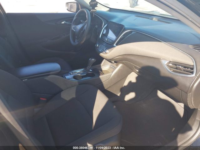 Photo 4 VIN: 1G1ZD5ST1LF048052 - CHEVROLET MALIBU 