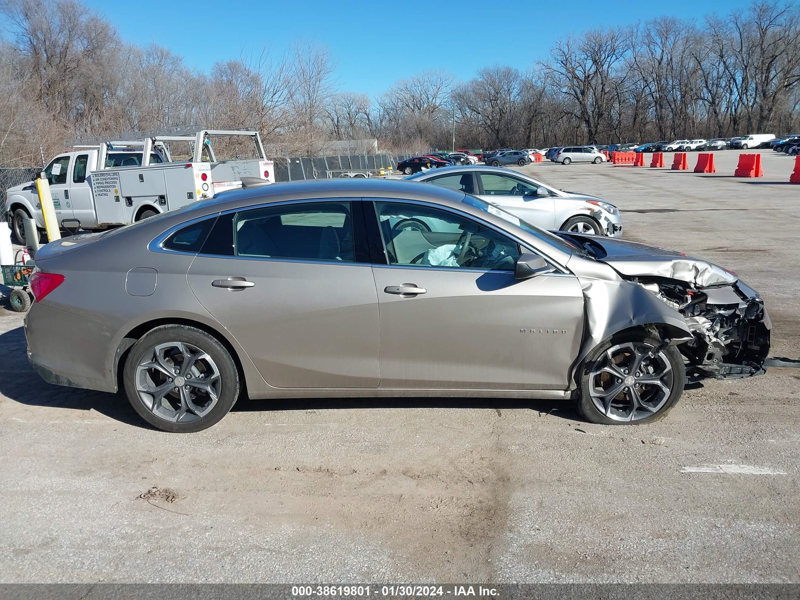 Photo 12 VIN: 1G1ZD5ST1NF166265 - CHEVROLET MALIBU 